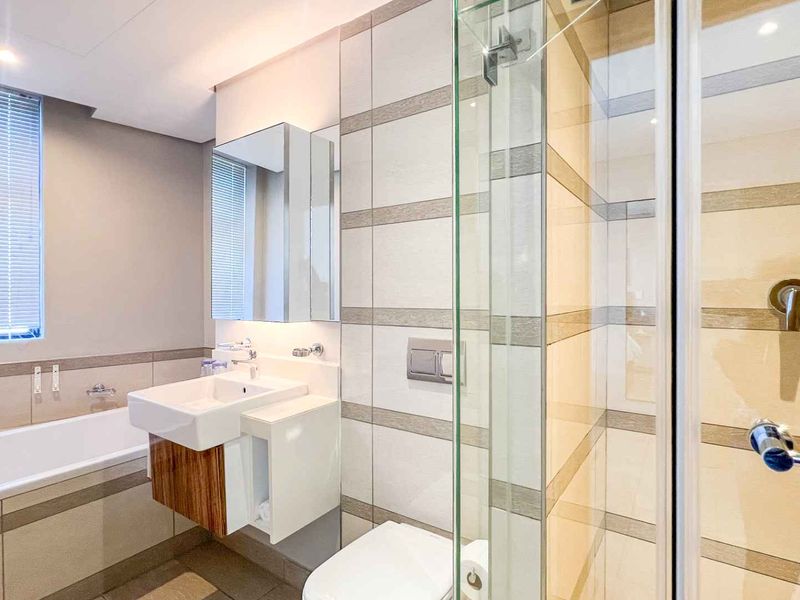 2 BEDROOM I 2 BATHROOM APARTMENT - Photo 9