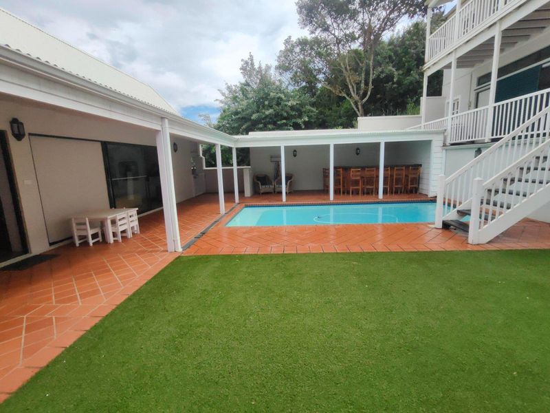 Fully Furnished 7-Bedroom Coastal Home – Luxury Living with Ocean Views - Photo 3