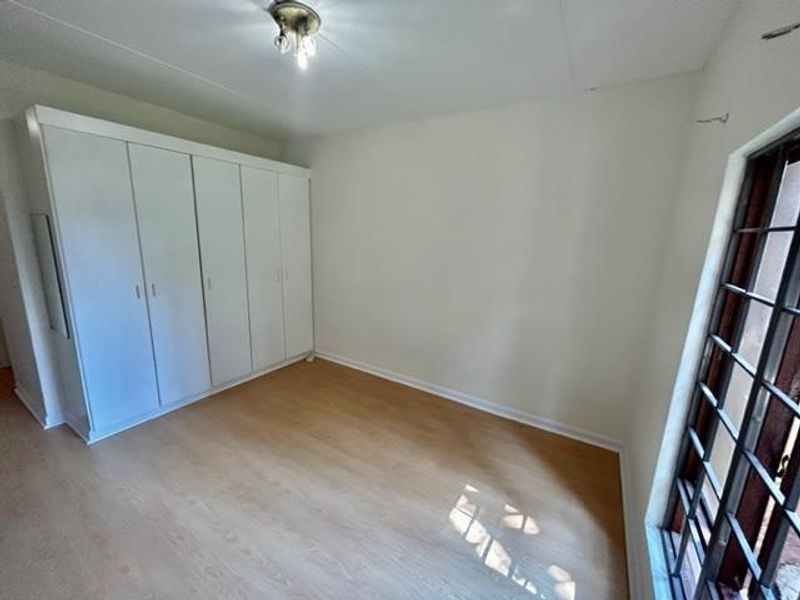 Stunning Garden Apartment for Sale in a Great Location - Photo 6