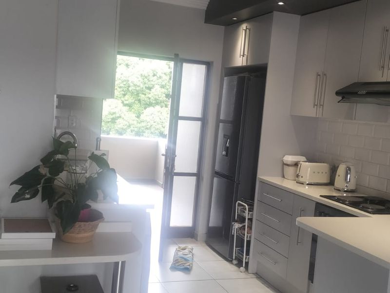 2 Bedroom Apartment for sale - Photo 6
