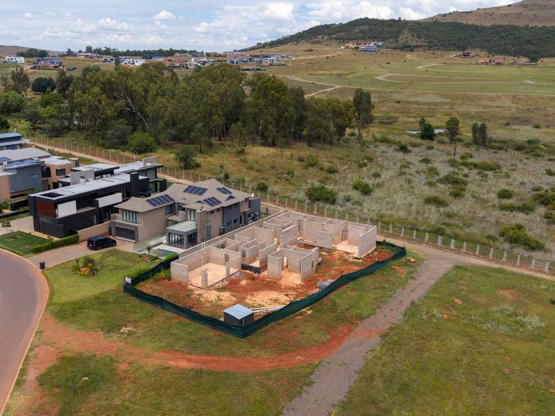 A unique opportunity to complete a home designed for luxury living - Photo 2