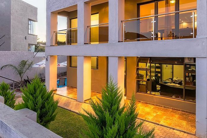 Property #2481701, House For Sale in Hochlandpark