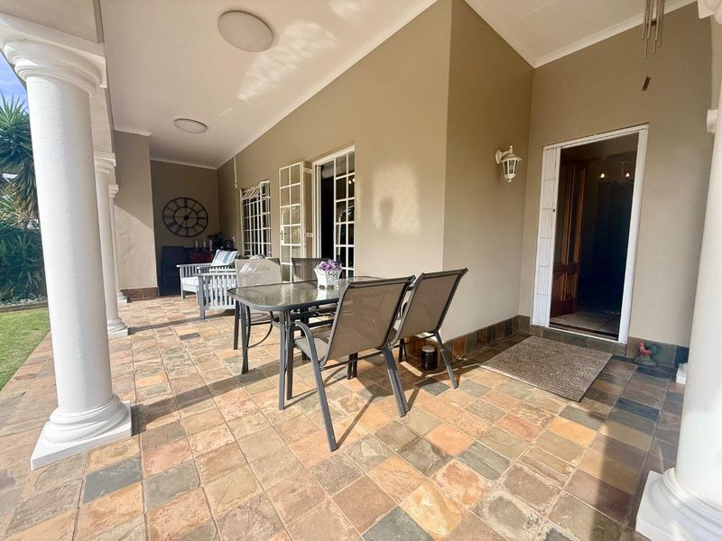 3 bedroom house for sale in Vryheid - Photo 8
