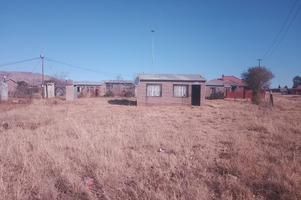 LOW COST HOUSE IN THABANCHU  MOKWENA EXT - Photo 2