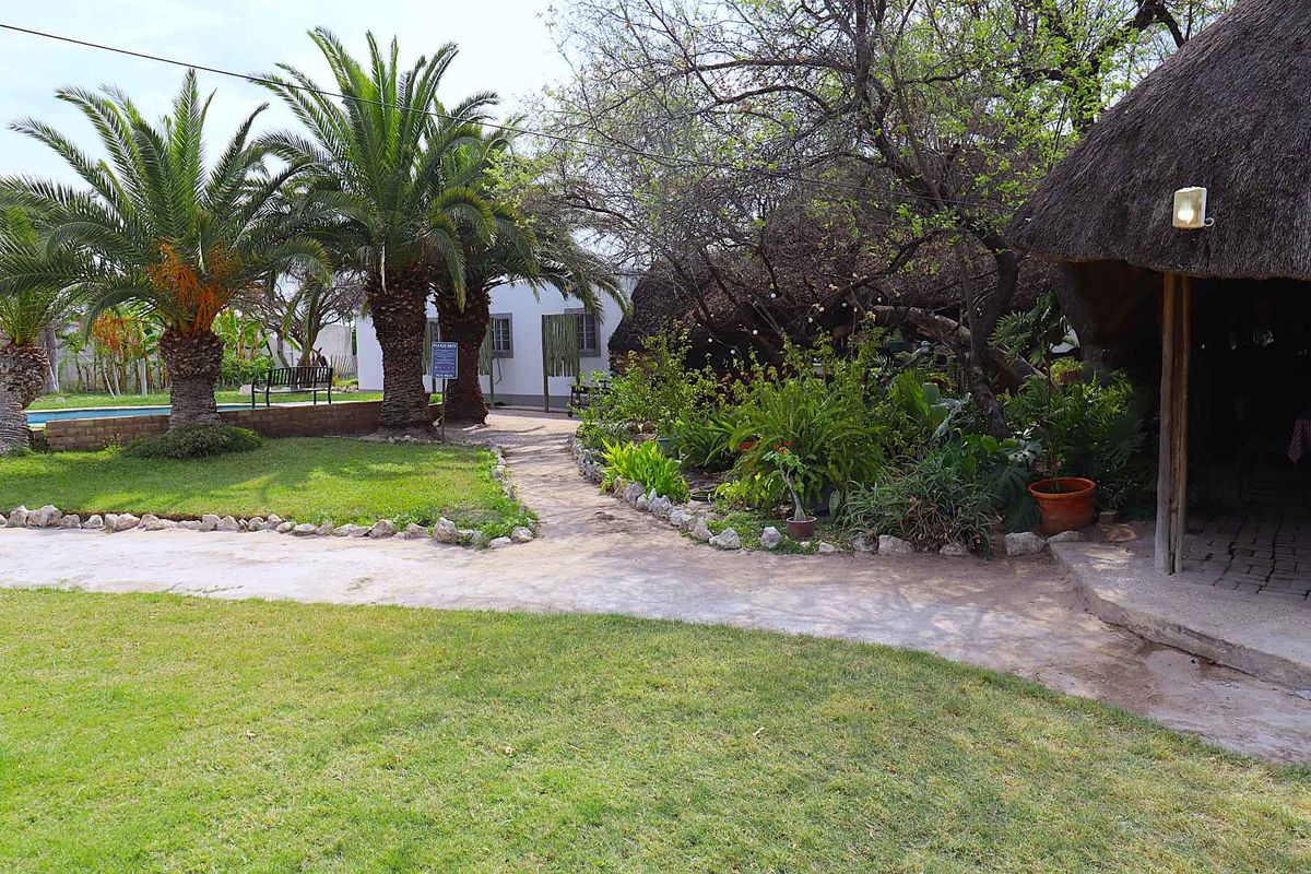 Established Lodge for Sale on Leasehold Land with Bar, Restaurant & Accommodation - Tsumkwe - Photo 5