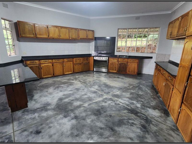 Newly renovated 4-Bedroom family home to rent on private, secure, lifestyle farm - Photo 10