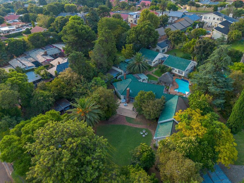 Prime Multi-Dwelling Estate: Invest & Earn! - Photo 3