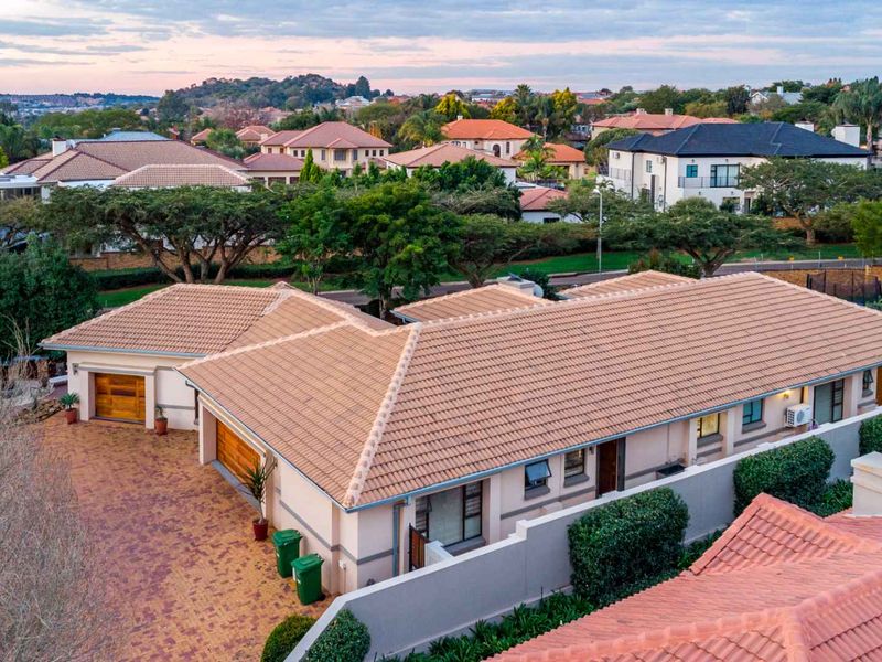 Modern Single-Storey Family Living with Indoor Braai & Flatlet in The Wilds Estate - Photo 1