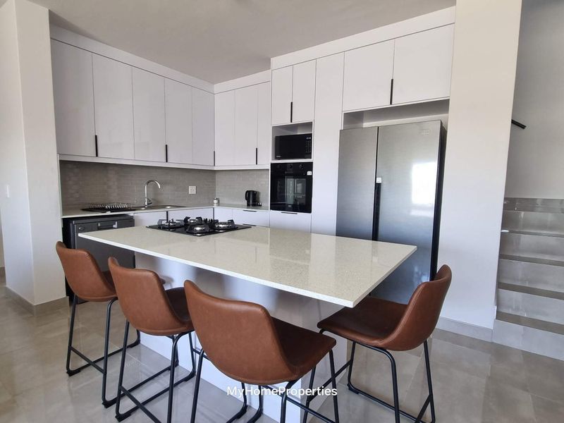 Modern - 2 BEDROOM TOWNHOUSE FOR SALE– Kramersdorf - Photo 2