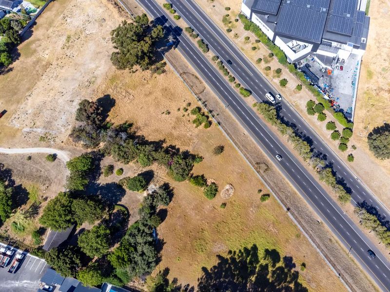 A Rare Opportunity to secure Prime Land in Constantia. - Photo 8