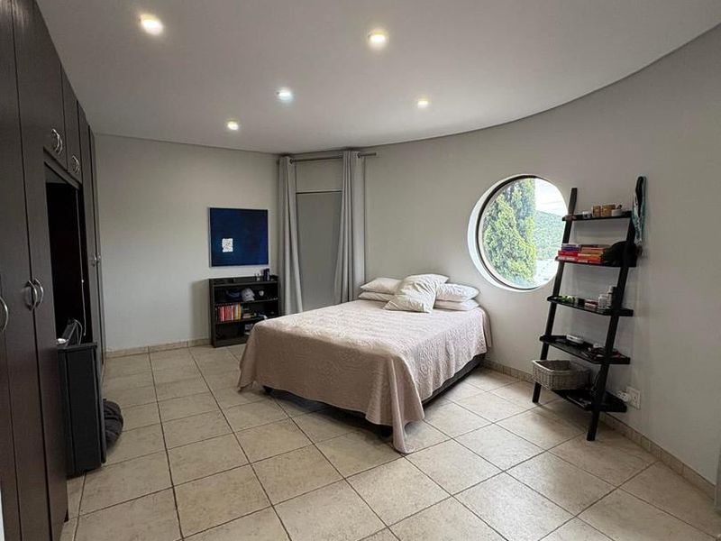 Avis- For Sale- N$8 200 000 - Photo 8