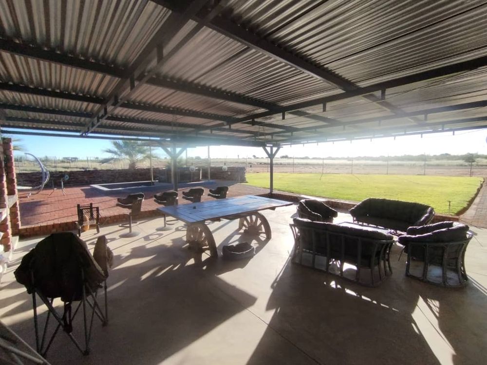 Outdoor Entertainment Area