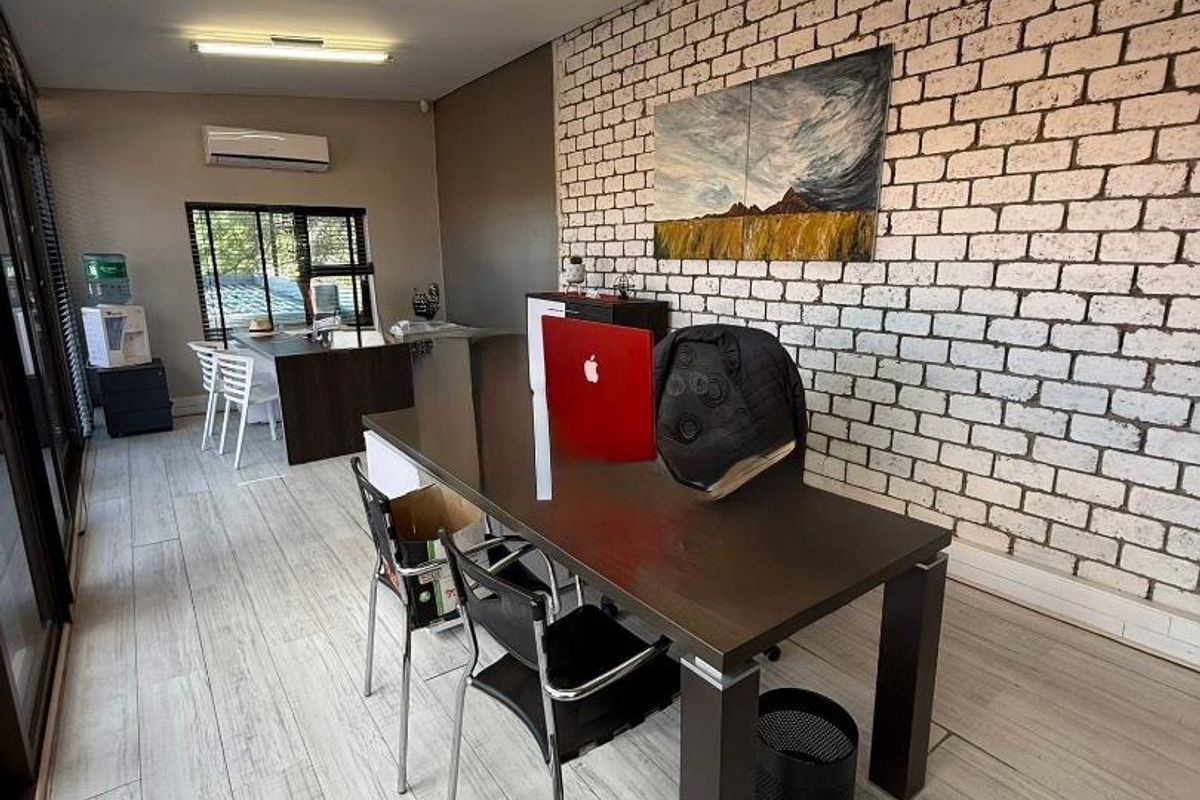 Eros- For Sale- N$12 500 000 - Photo 2