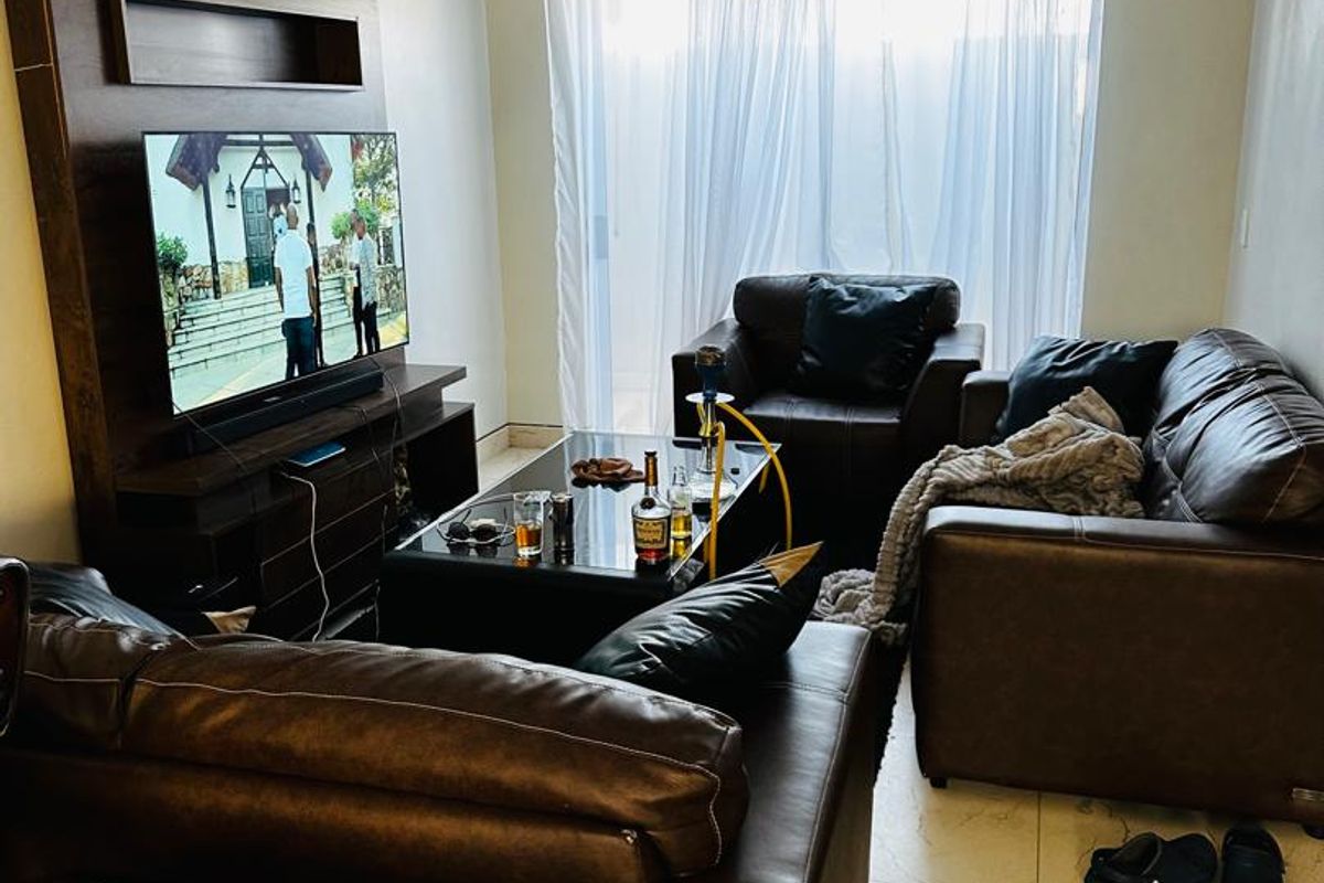 2 bedrooms flat available for sale in Spring Court, CBD behind Shoprite, Walvis Bay - Photo 3