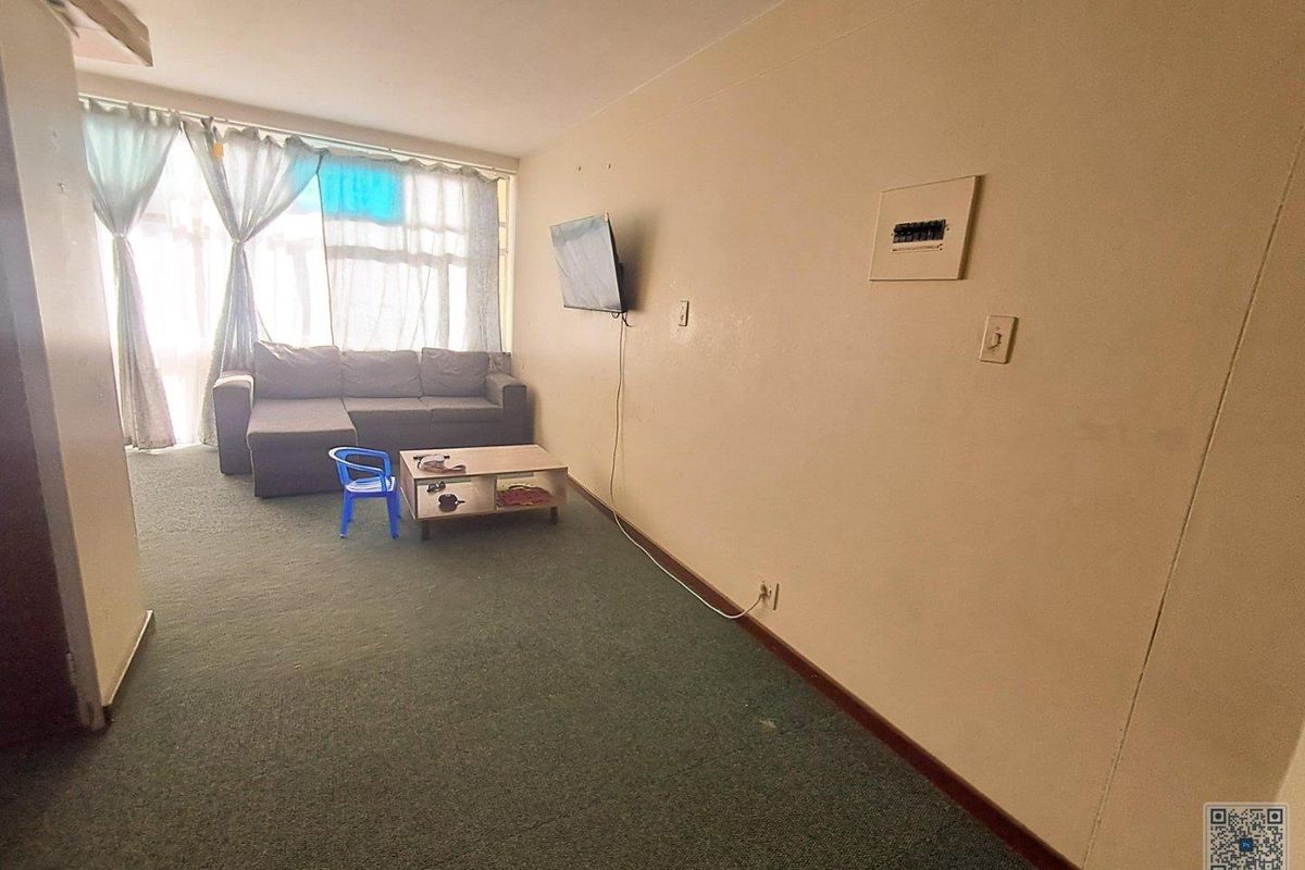 1 Bedroom Apartment In Kalahari Complex In Sunnyside - Photo 5