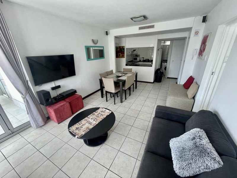 Hendra - Beautiful 3-Bed, 2-Bath Holiday Apartment on Marine Drive, Umhlanga Rocks - Photo 6