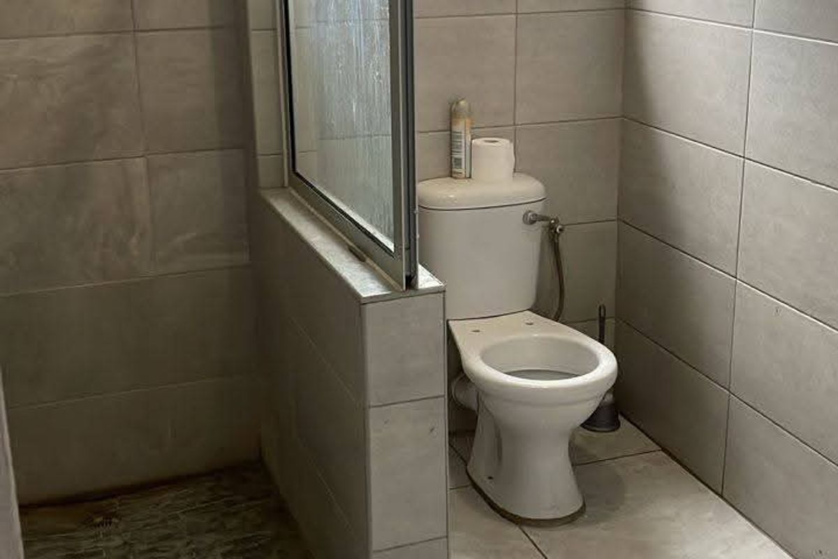 FREESTANDING DOUBLE-STOREY HOUSE FOR SALE -OTJOMUISE EXT 4 - Photo 5