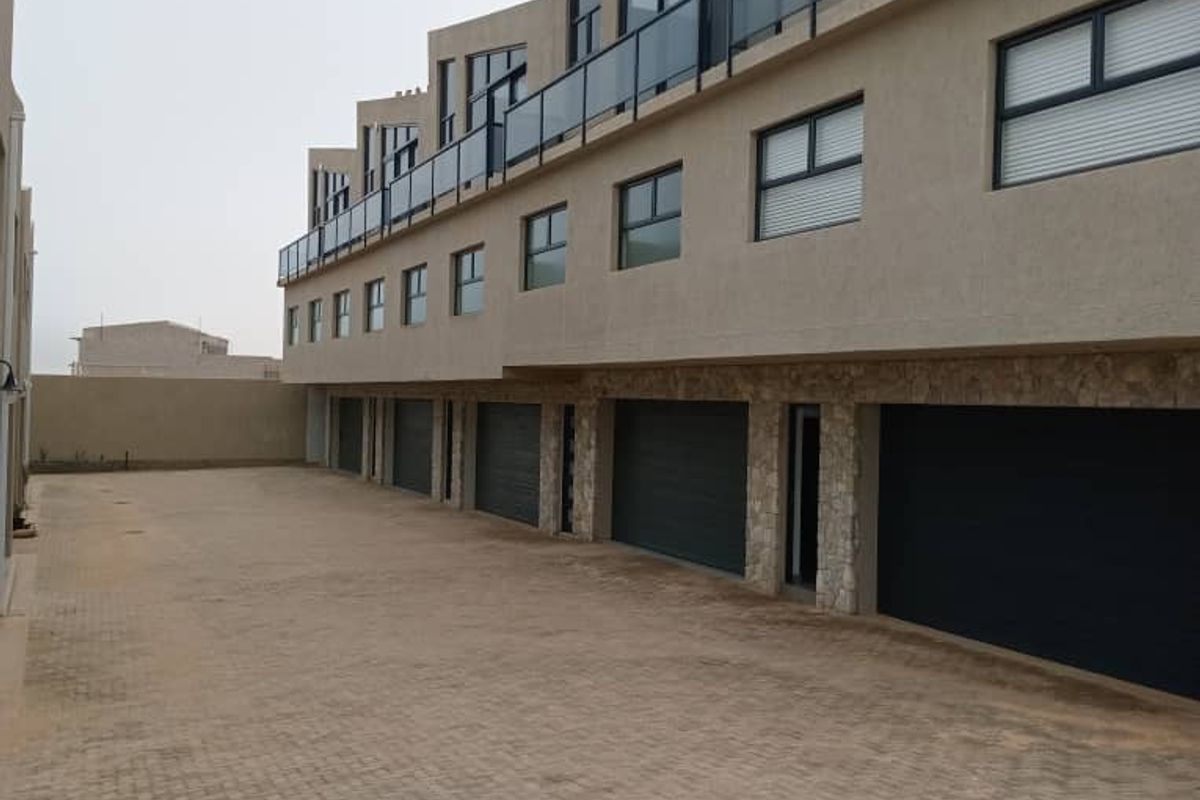 SEA VIEW TOWNHOUSE FOR SALE IN HENTIES BAY - INVESTMENT OPPORTUNITY - Photo 3