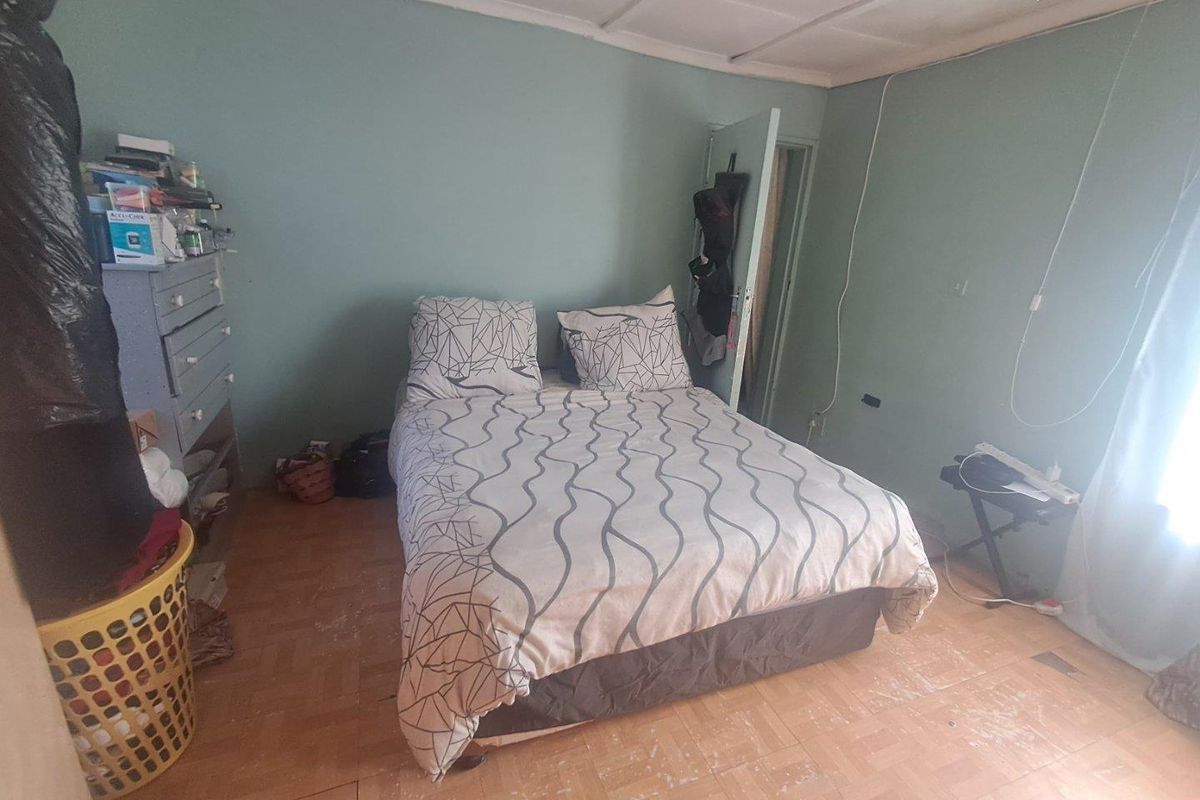 9 Bedroom Family House In Ntsonalanga - Photo 5