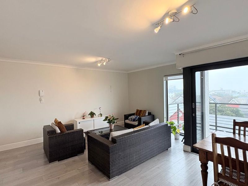 Two Bedroom Apartment Madison Place - Observatory - Photo 3