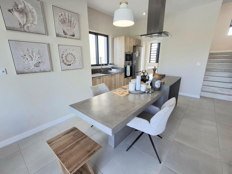 BRAND NEW DUPLEX - Photo 5