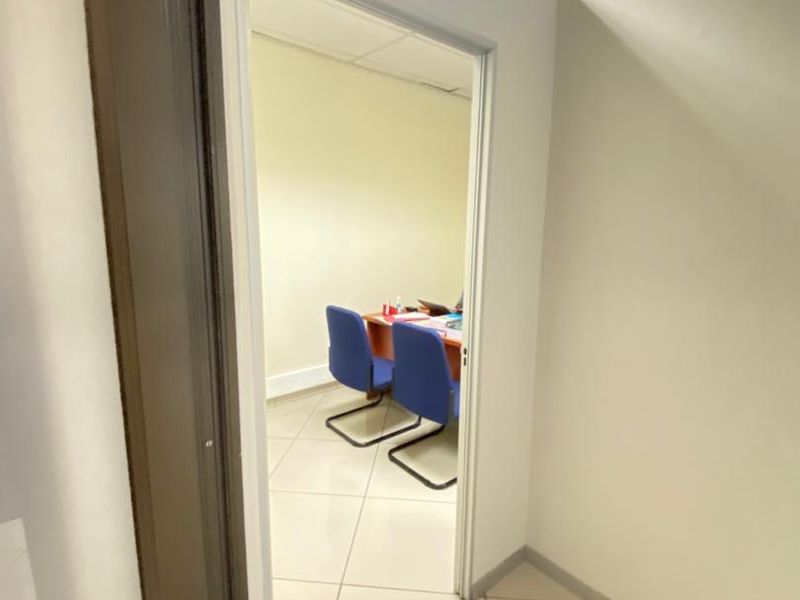 Office space for sale in southern industrial - Photo 4