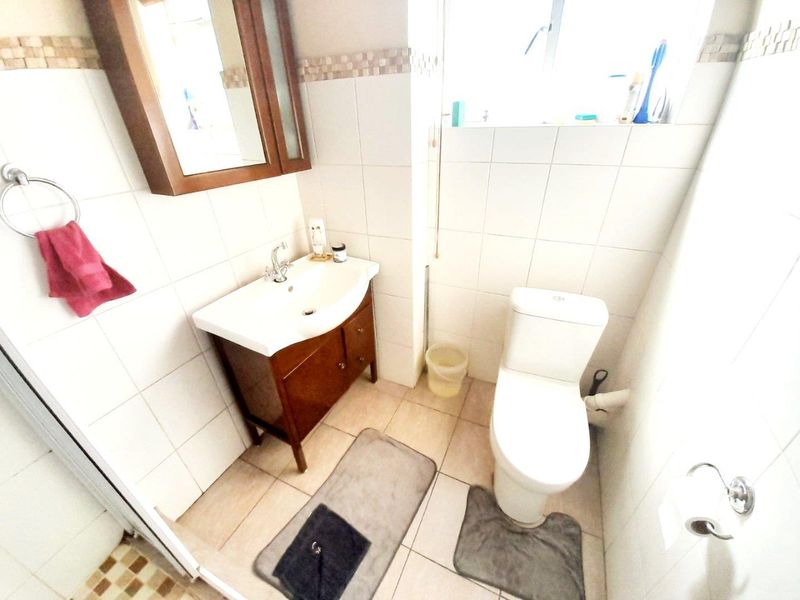 Phenomenal investment opportunity in Illovo Sandton - Photo 10