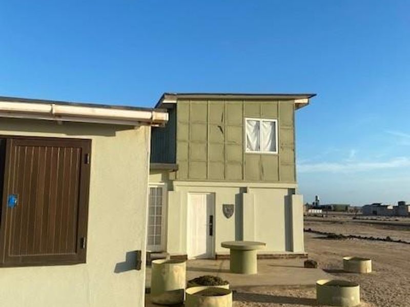 4 Bedroom House in Wlotzkabaken, Wlotzkabaken, Erongo - Photo 4