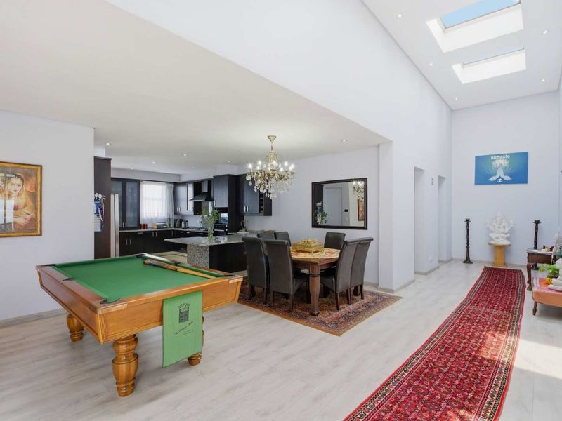 Secure Your Sanctuary: Exclusive Bryanston Home for Sale! - Photo 3