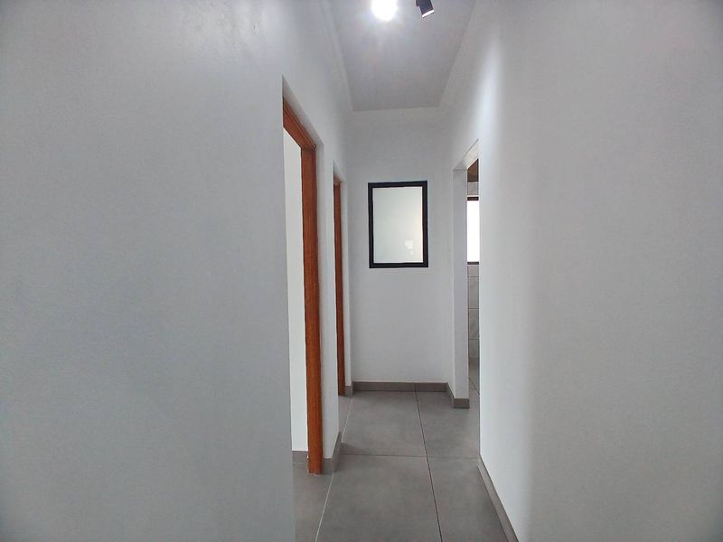 Modern Coastal Masterpiece with Breathtaking Views and Dual Entertainment Areas - Photo 6