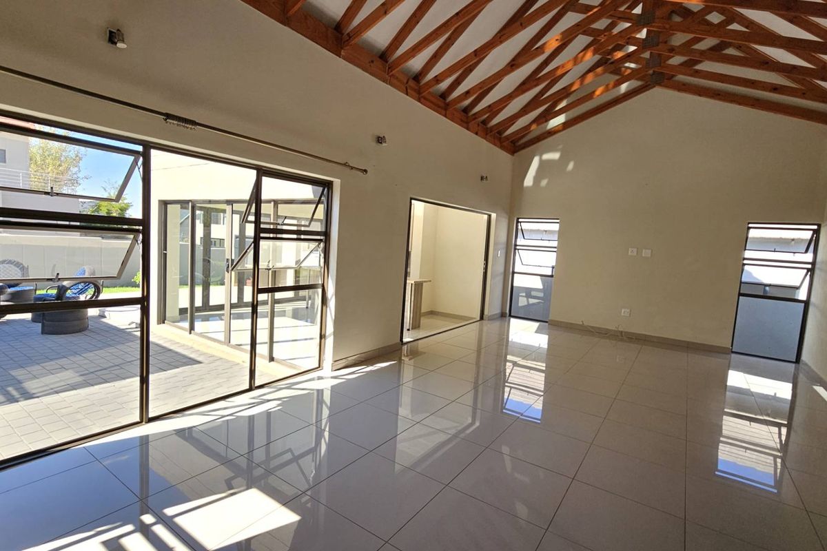 MODERN 3 BEDROOM HOUSE IN LELOKO LIFESTYLE ESTATE - Photo 4