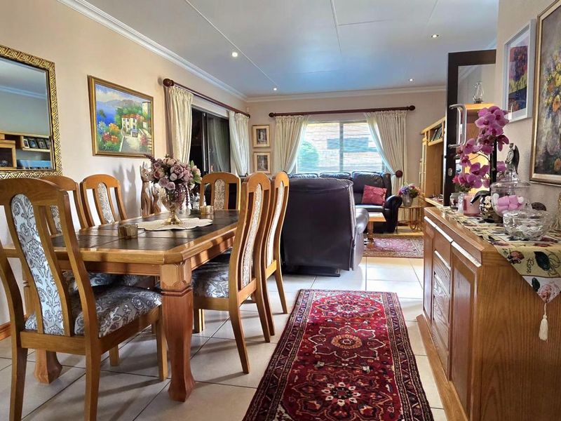 3 Bedroom Cluster for sale in New Redruth - Photo 8