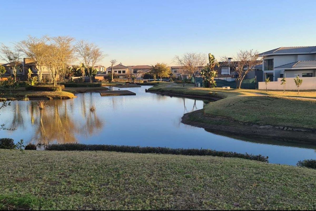 PRIME DEVELOPMENT LAND FOR SALE IN LOMBARDY ESTATE, PRETORIA EAST - Photo 3