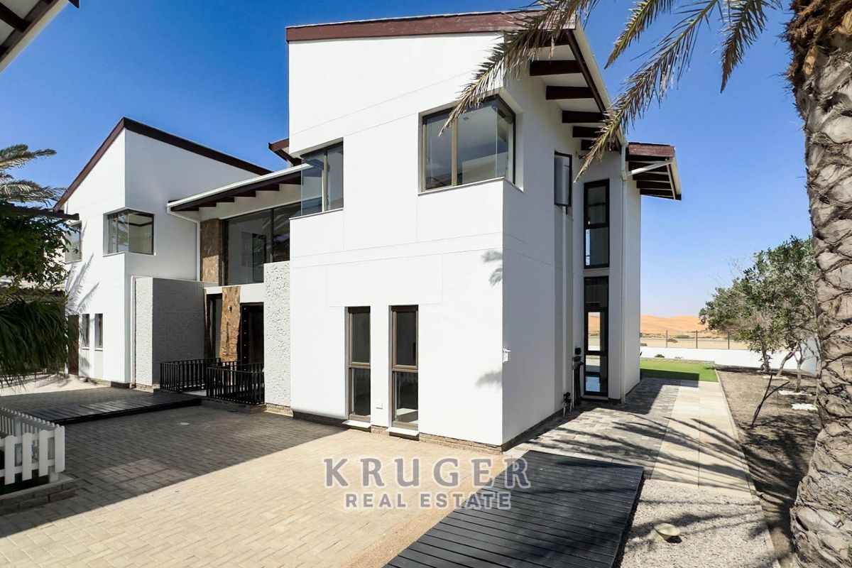 LUXURY DUNE-SIDE RESIDENCE | KRAMERSDORF, SWAKOPMUND - Photo 4