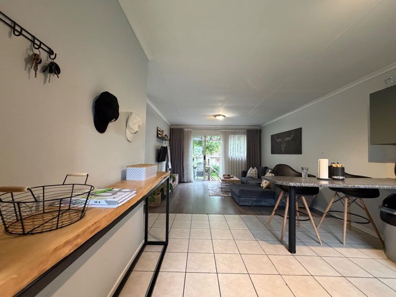 Modern Townhouse for Sale in Greenstone Hill, Edenvale - Photo 5
