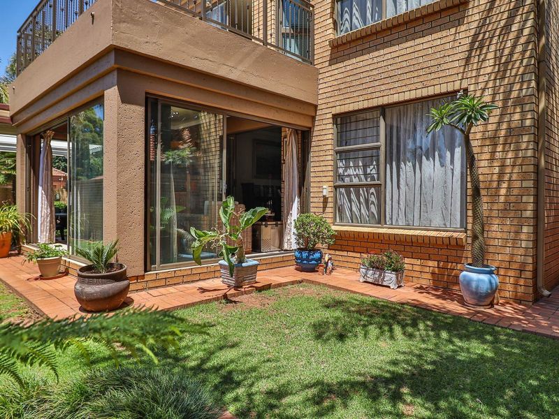 Low Maintenance Cluster. - Photo 5