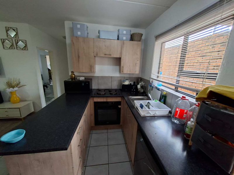 NEWLY TILED JUST FOR YOU - Photo 6