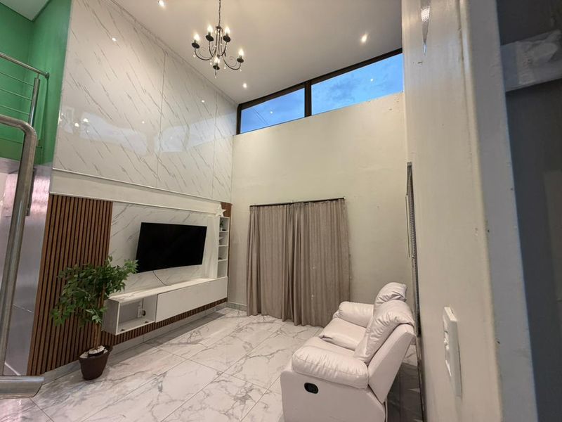 🏡 SPACIOUS 3-BEDROOM FAMILY HOME FOR SALE - KHOMASDAL, NEW EXTENSION - Photo 7