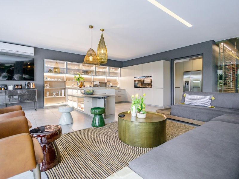 A Masterpiece of Luxury Living in Dainfern Golf Estate - Photo 7