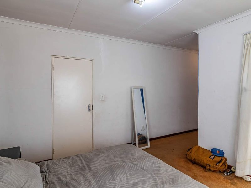 Modern First-Floor Apartment With Stunning Elevated Views — Perfect for Young Professionals in Johannesburg South - Photo 7