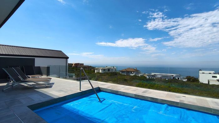 Property #2484290, House For Sale in Pinnacle Point Golf Estate