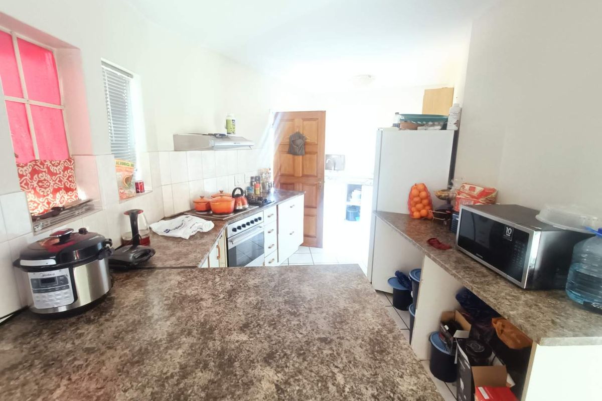 BEAUTIFUL FAMILY HOUSE FOR SALE IN DIE HOEWES!!!!!! - Photo 4