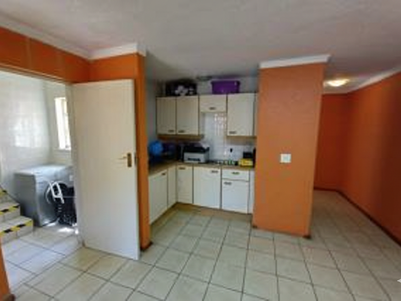 4 bedroom pool -flatlet - Photo 3