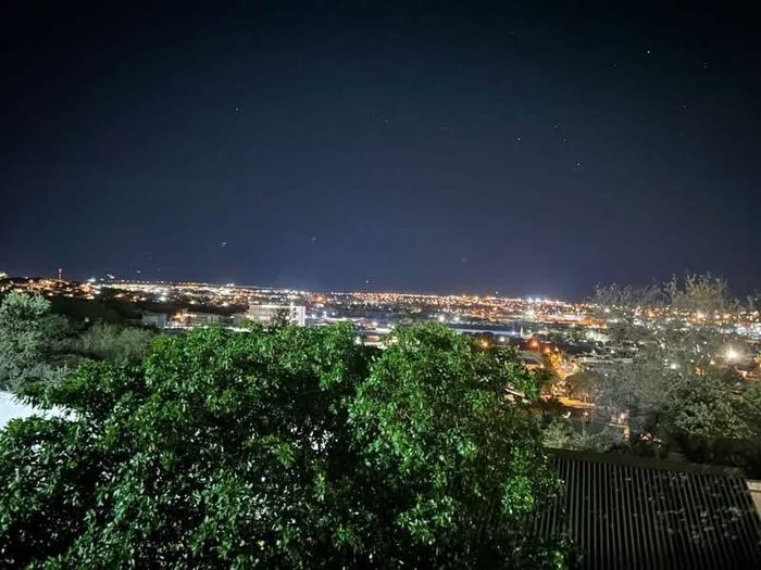 Property #2503973, House Rental Monthly in Luxury Hill