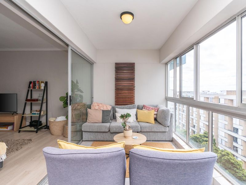 Spacious 3 bedroom Sea Point - Photo 7