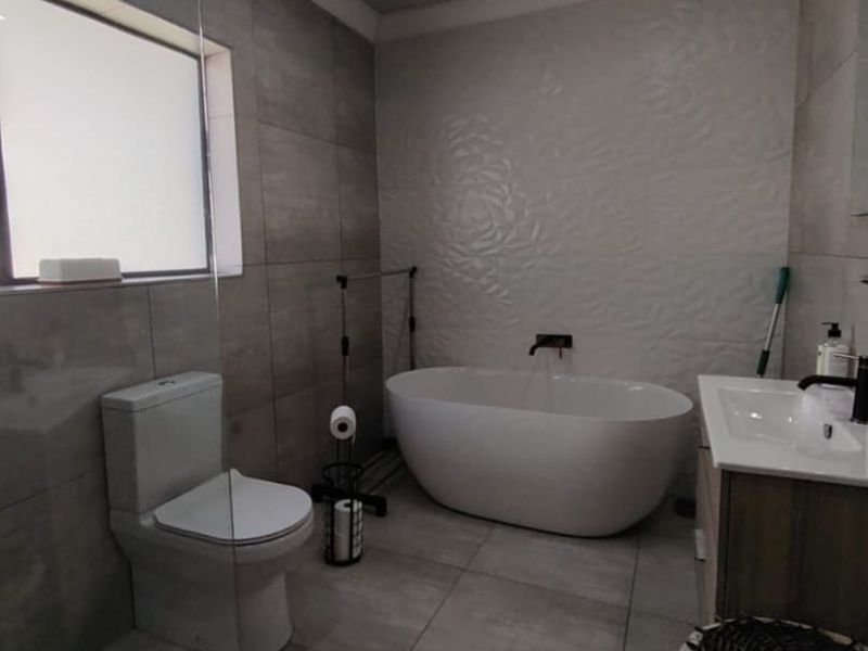 Solar-Powered Serenity with Ample Parking & Pool! - Photo 7