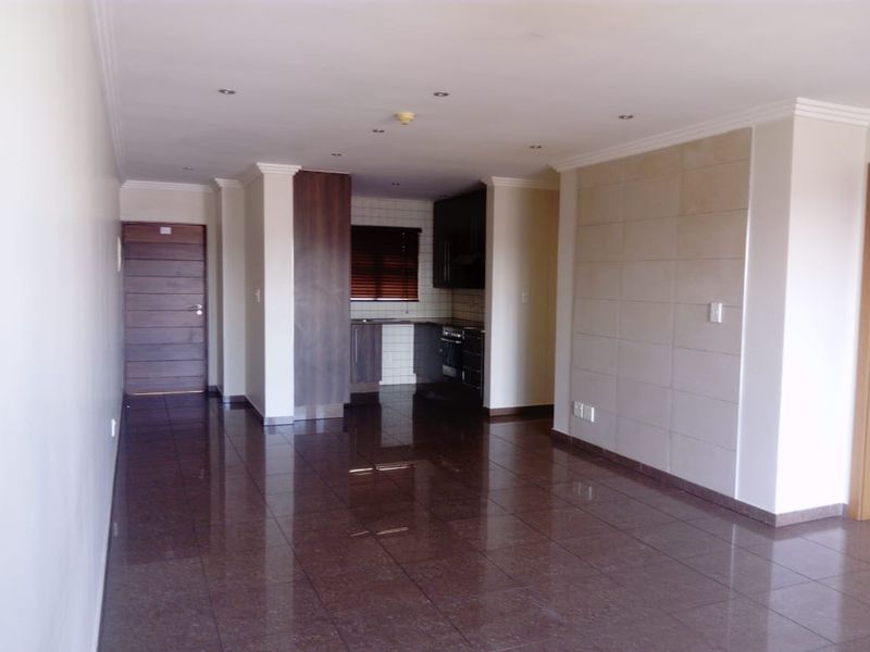 Apartment Flat for Rent in Bedfordview - Photo 5