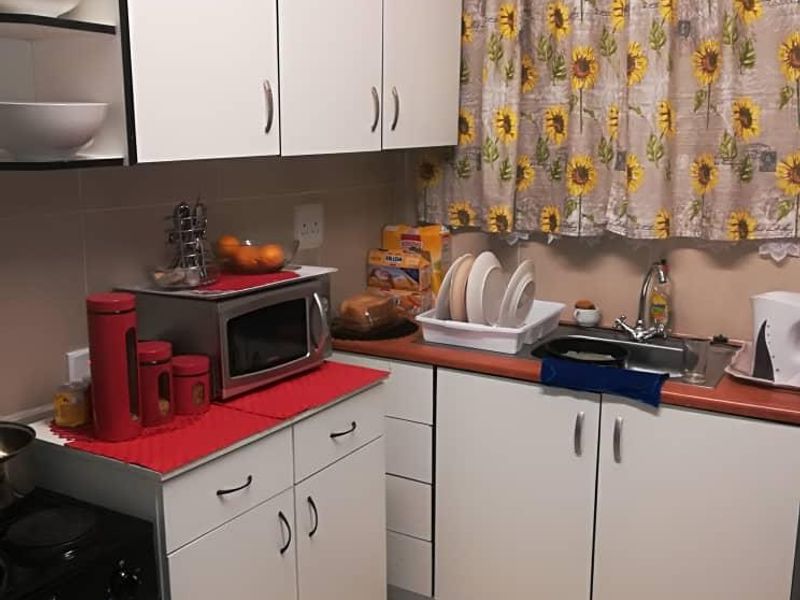 Okahandja- For Sale Neat 3 Bedroom House - Photo 7