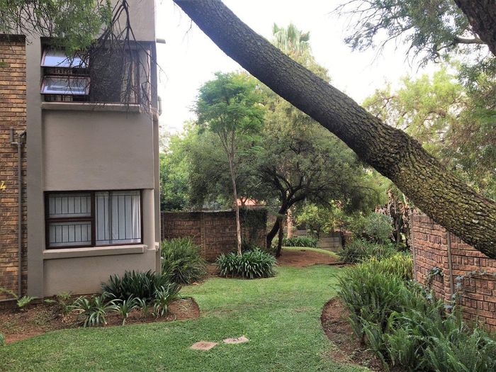 Property #2032283, Apartment Pending Sale in Garsfontein