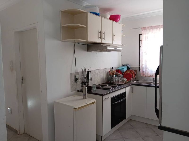 MODERN 3 BEDROOM HOUSE FOR SALE - ARANDIS - Photo 3